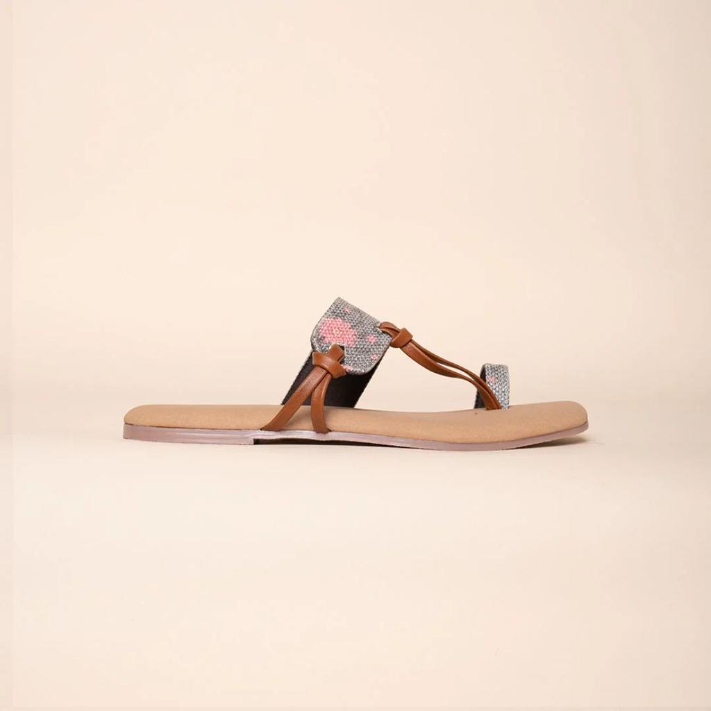 Kadapa Garden Women's Chappals — photo 8