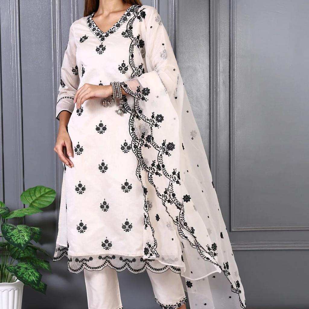 Cream Mirror Embroidered Chanderi Straight Kurta, Pants and Dupatta Set