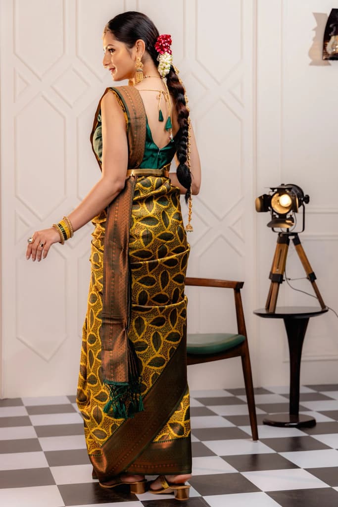 Mimosa Women's Woven Design Kanjivaram Style Art Silk Saree With Blouse Piece : SA00001776YLWFREE — photo 4