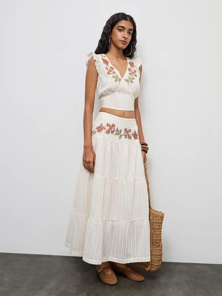 Bombay Paisley Off-White Floral Embroidered Cotton Top — photo 2