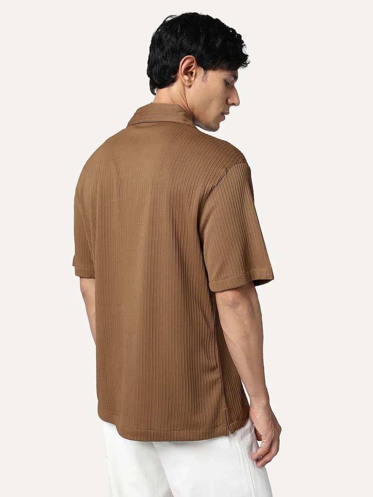 Men's Mocha Cotton Half Sleeve Oversized Fit Textured Shirt with Cuban Collar — photo 3
