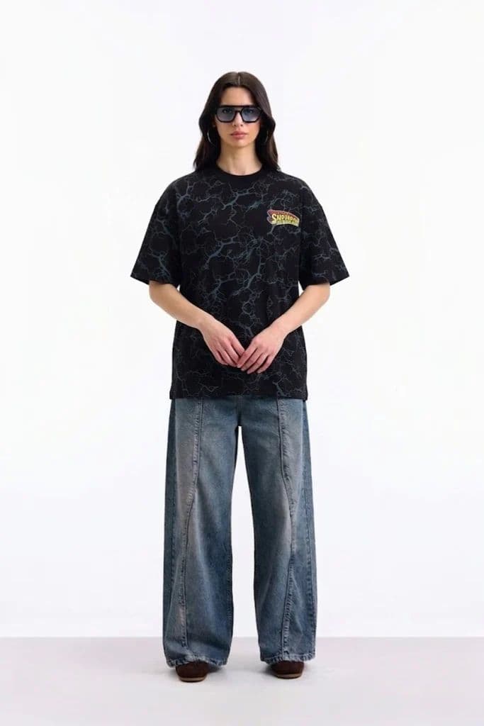 Action Out Of Comics Black Oversized T-shirt — photo 3