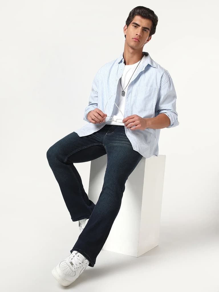 Men's Dark Blue Bootcut Fit Mid Rise Heavy Washed Jeans Stretchable — photo 4