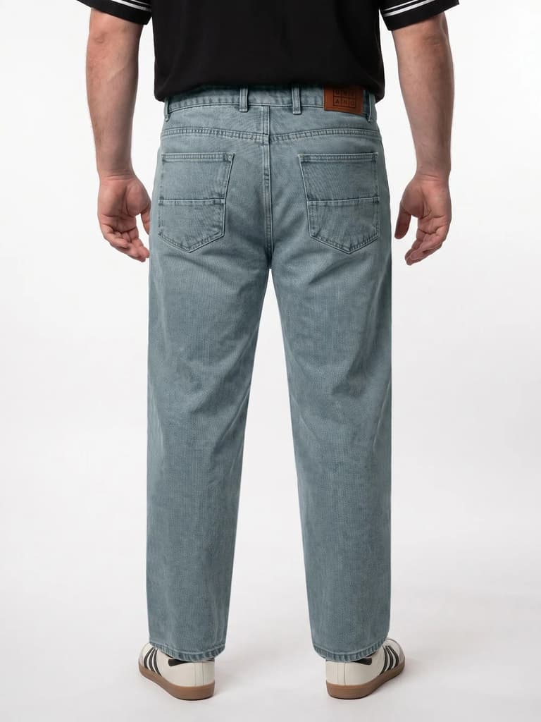 Plus Men's Ice Blue Relaxed Fit Washed Denim Jeans Non-Stretchable — photo 3