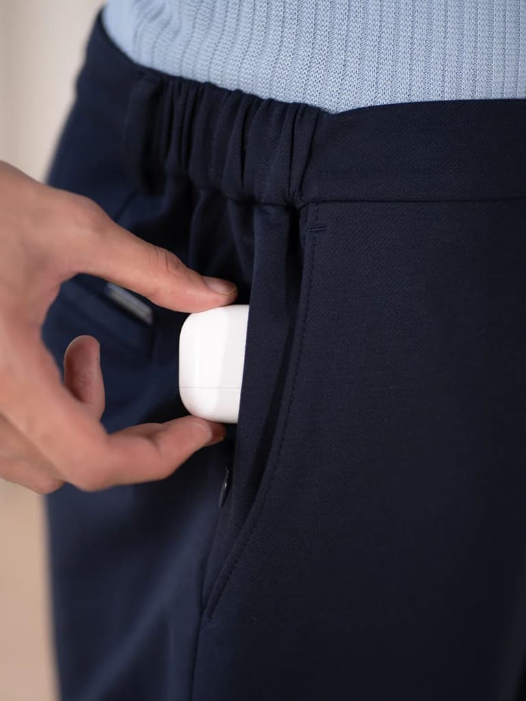 Deckhand Navy Stretchable Travel Pants — photo 8