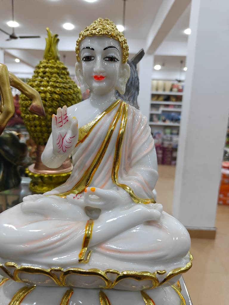White Buddha Statue | Gold Trim | Meditation Aid | Decorative