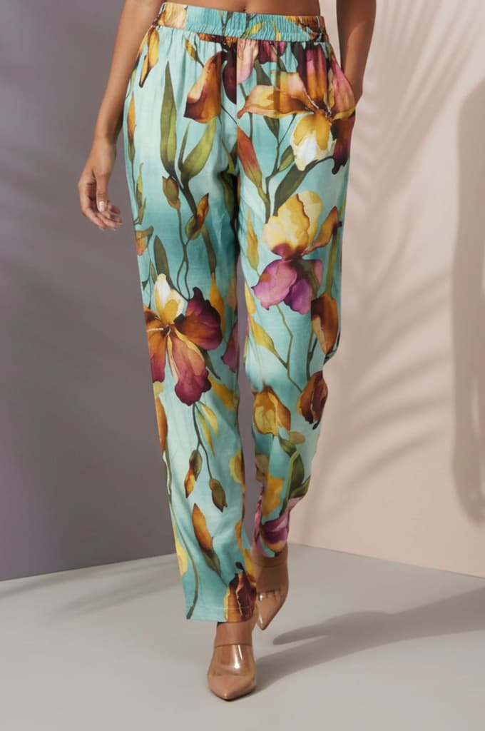 Turquoise Blue Floral Printed Straight Ankle Length Pants — XS