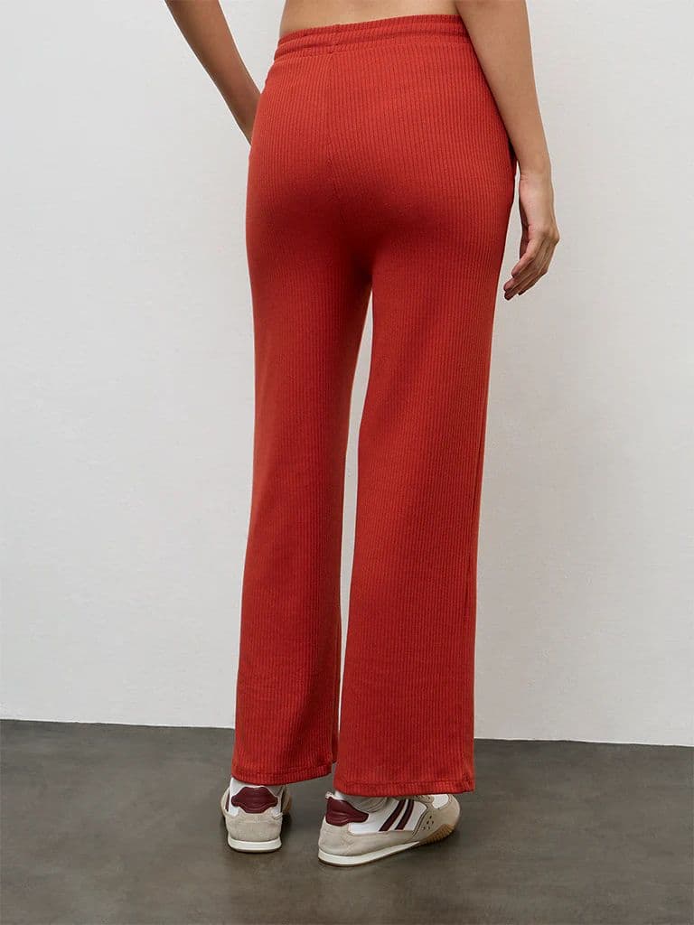 Nuoflexx Red Ribbed-Textured High-Rise Pants — photo 4