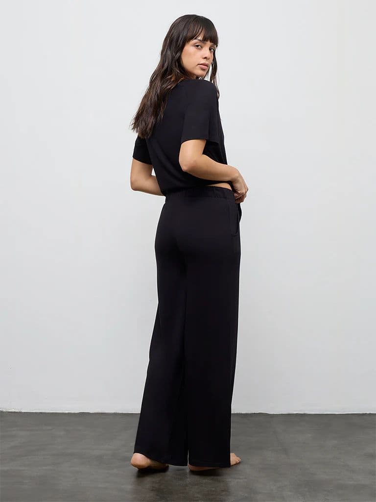 Wunderlove Black Solid High-Rise Pants — photo 4