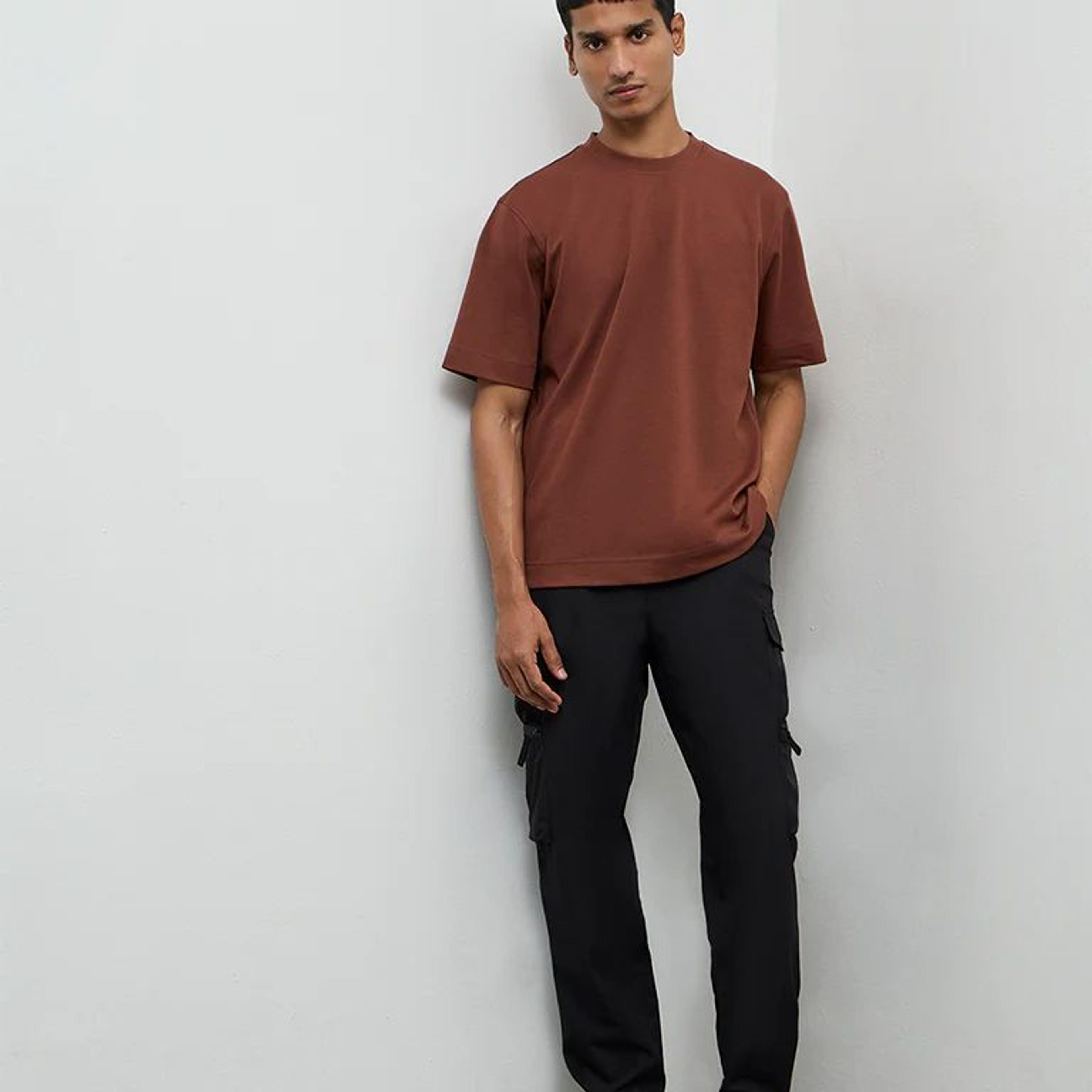 Nuoflexx Black Relaxed-Fit Mid-Rise Cargo Pants