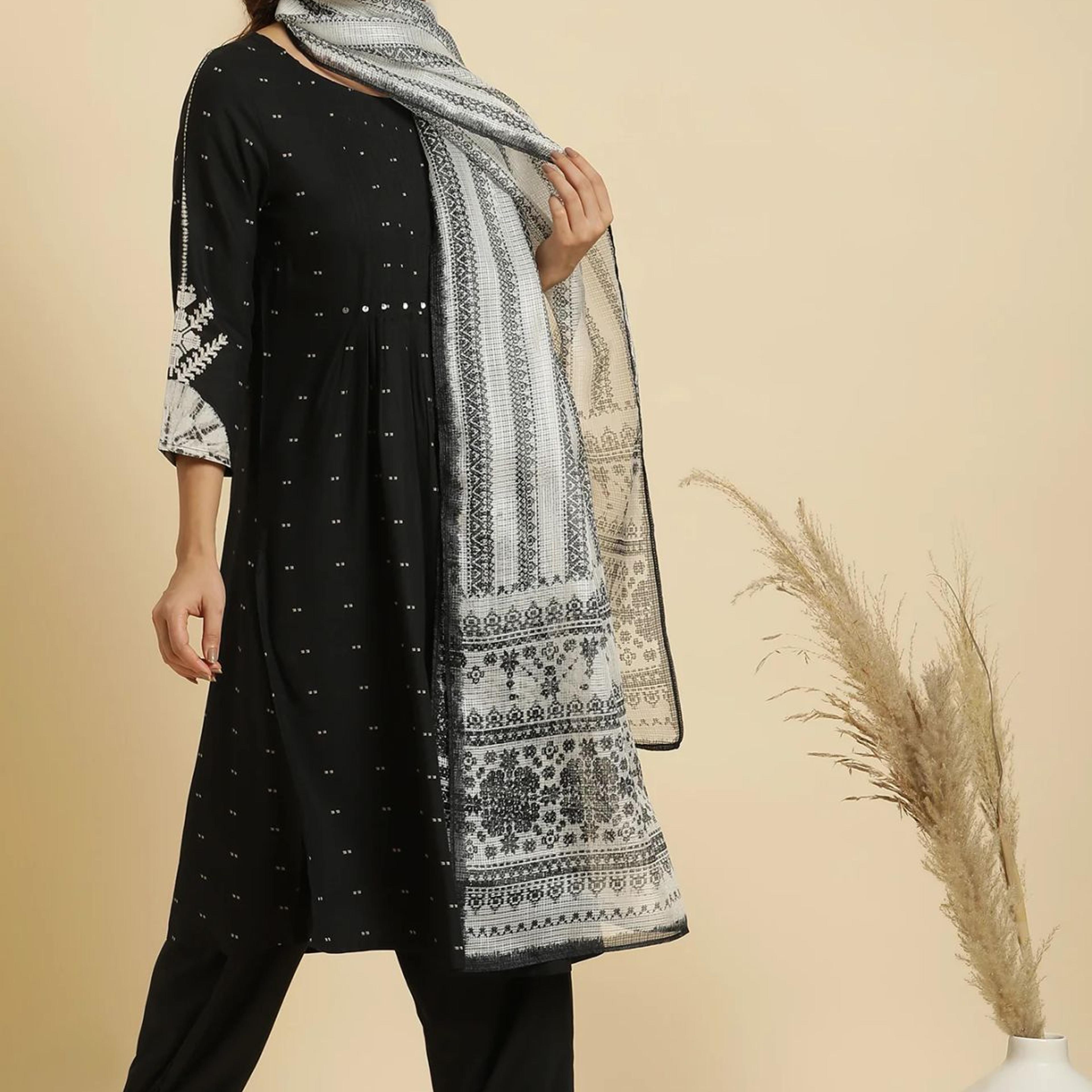 Off-White & Black Kota Printed Dupatta