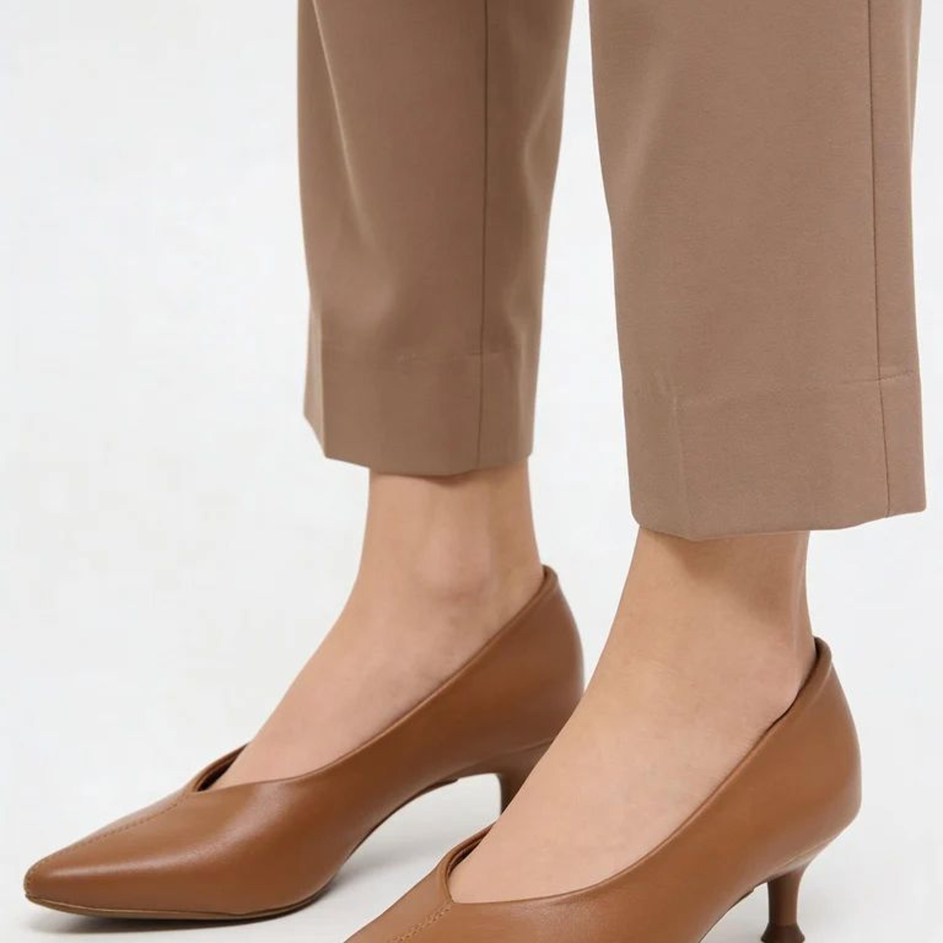 LUNA BLU Tan Kitten Heel Pump Shoes