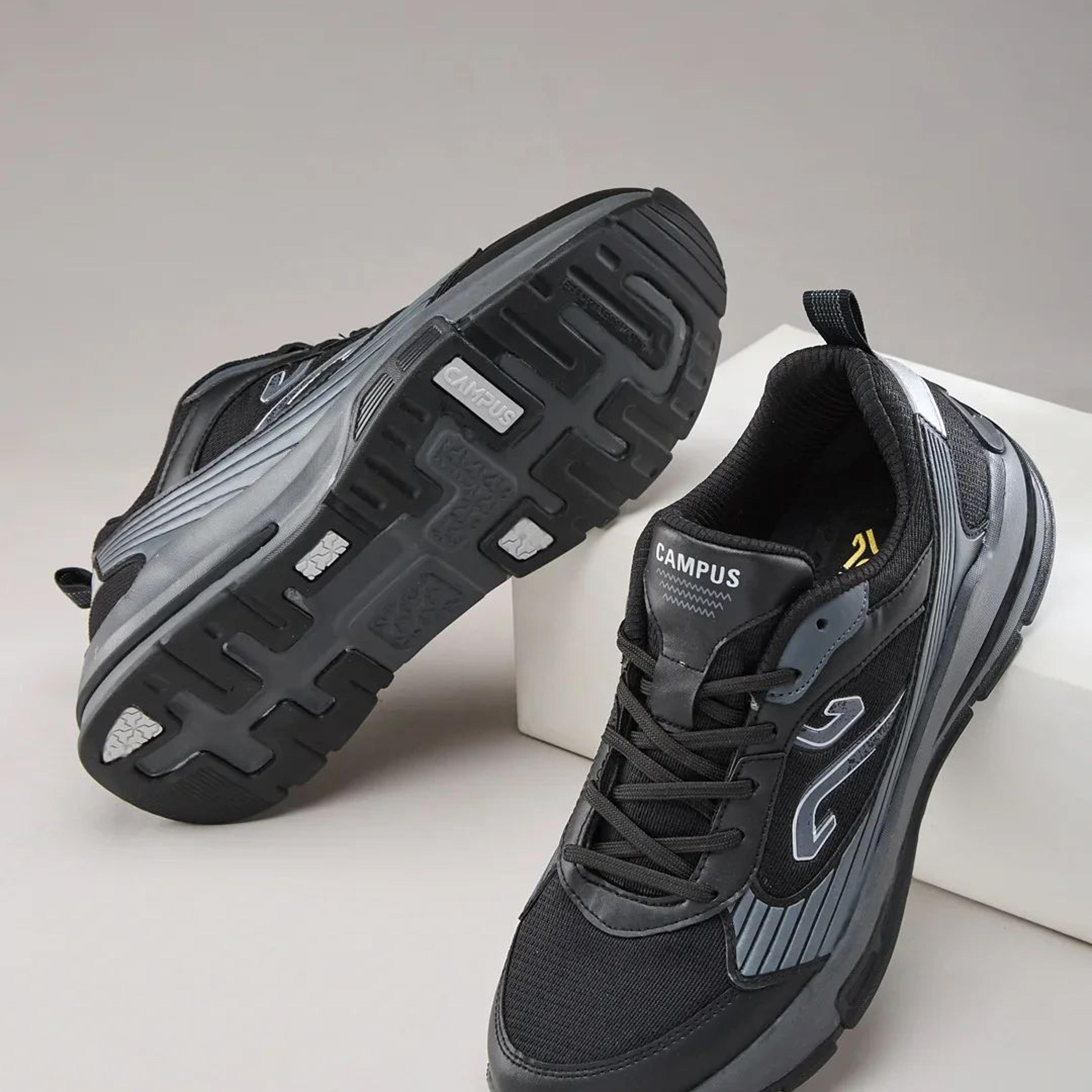 DENRO Black Men's Sneakers