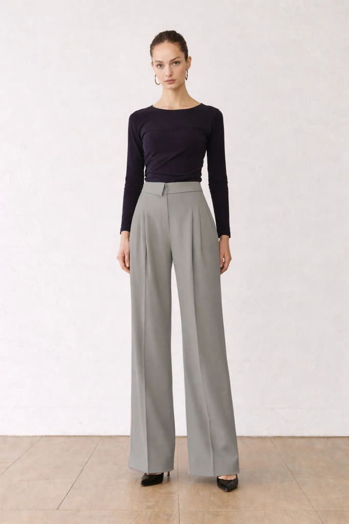 Clean Collar Waist Pleated Trousers — photo 4