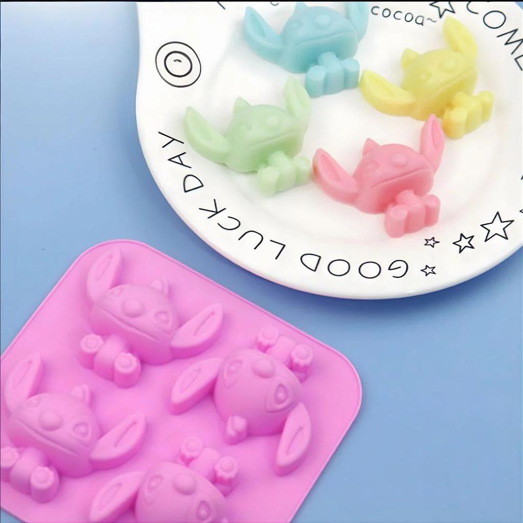Stitch Ice Cube n Chocolate Mold Tray — photo 2