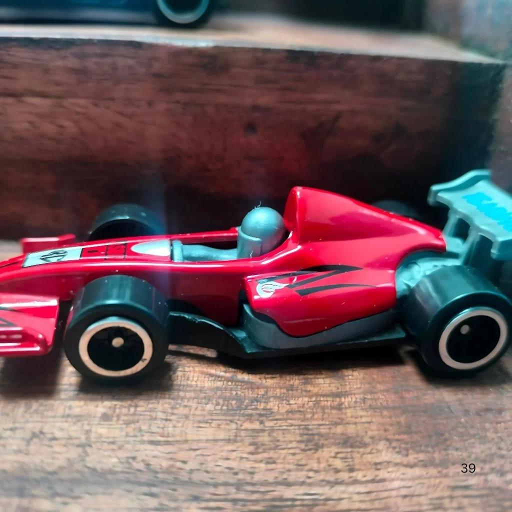 Miniature F1 Race Cars for Collectors (1 Piece) — photo 3
