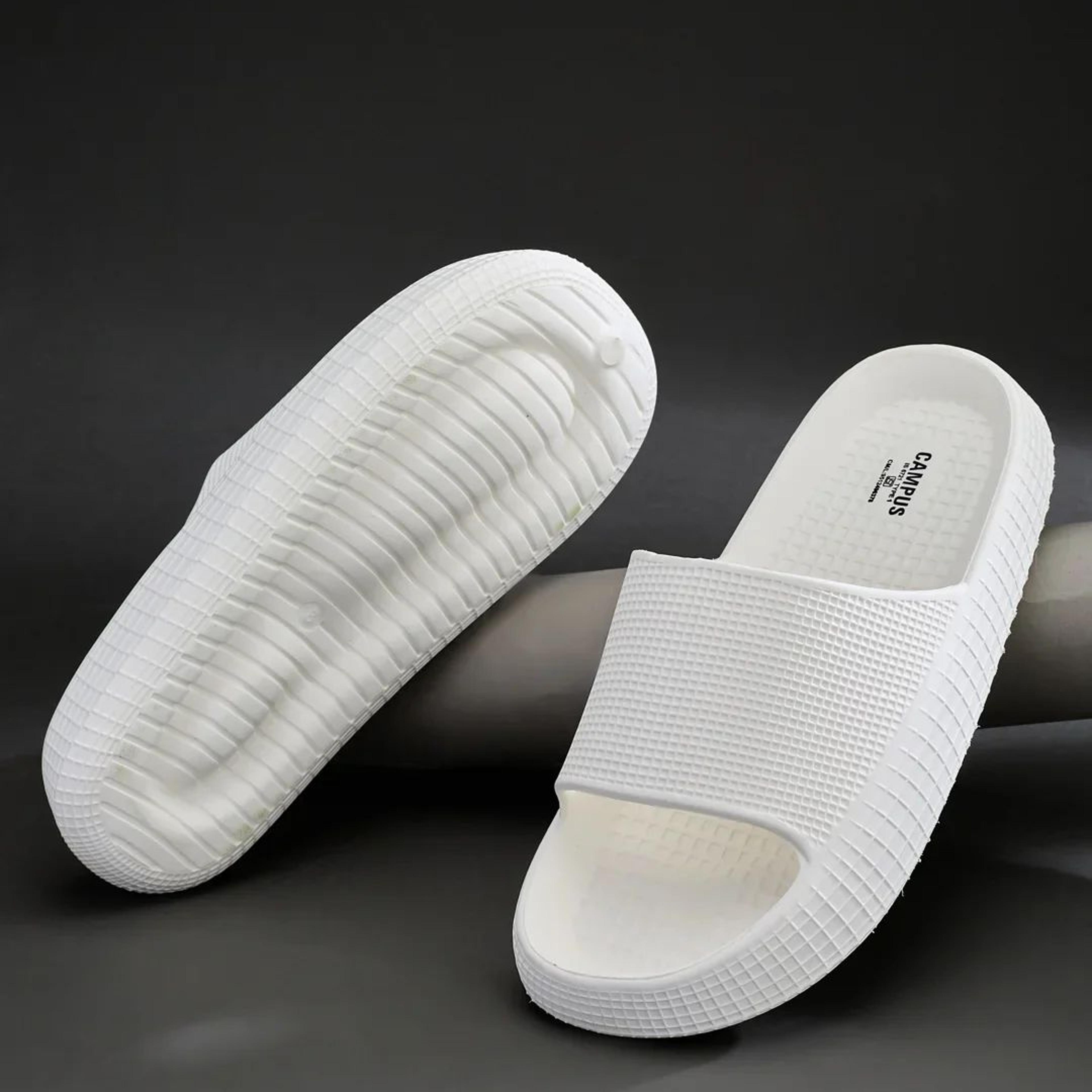 GC-4038 White Men's Slides