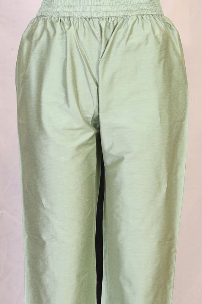 Green Floral Embroidered Straight Kurta with Pants and Dupatta Set — photo 6