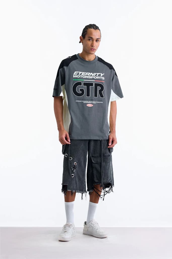 Eternity GTR Oversized T-shirt — photo 3