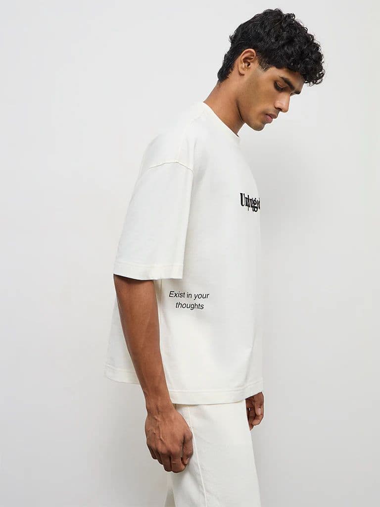 Nuon Off-White Text Printed Relaxed-Fit Cotton T-Shirt — photo 2