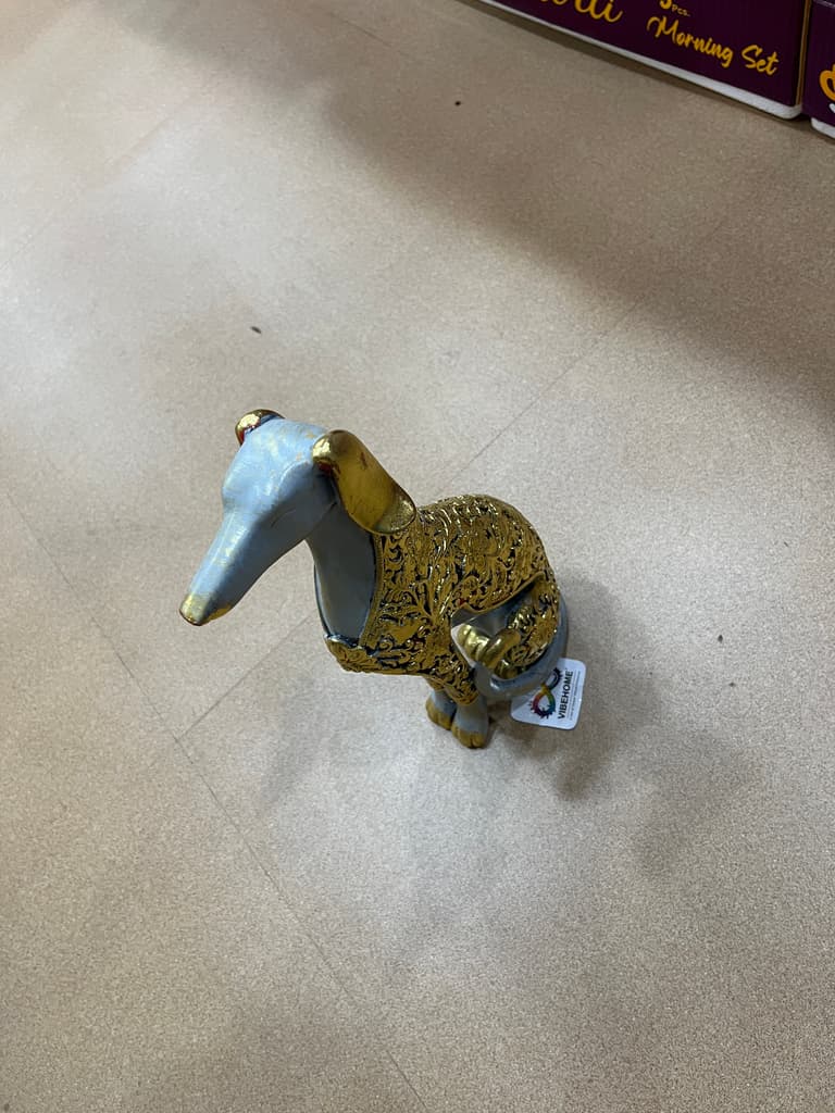 Gold Statue of a Dog | Sculpture | Gold | Gold