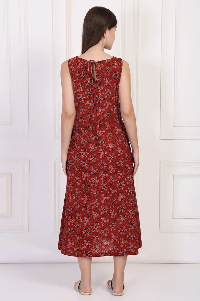 Maroon Floral Printed Cotton A-Line Dress — photo 5