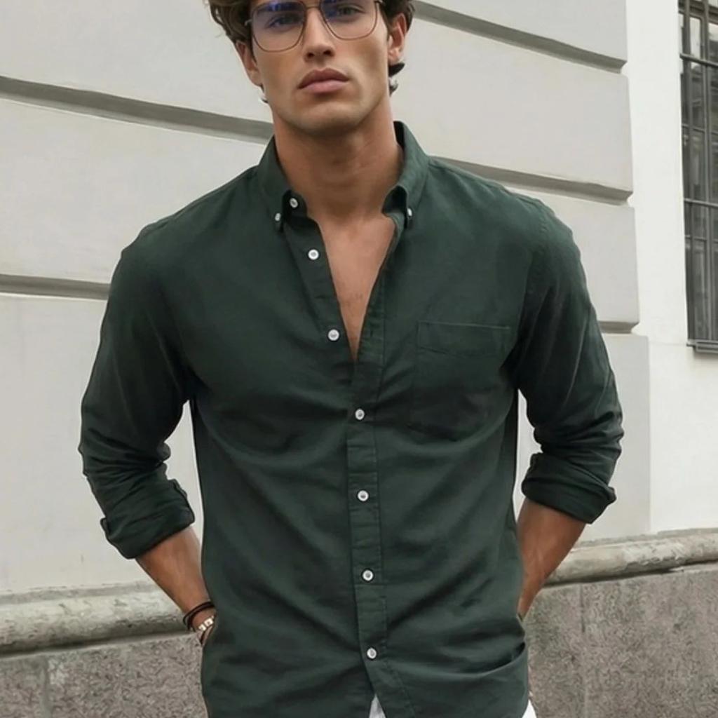 Men's Dark Green Cotton Full Sleeve Regular Fit Solid Oxford Shirt With Button-Down Collar