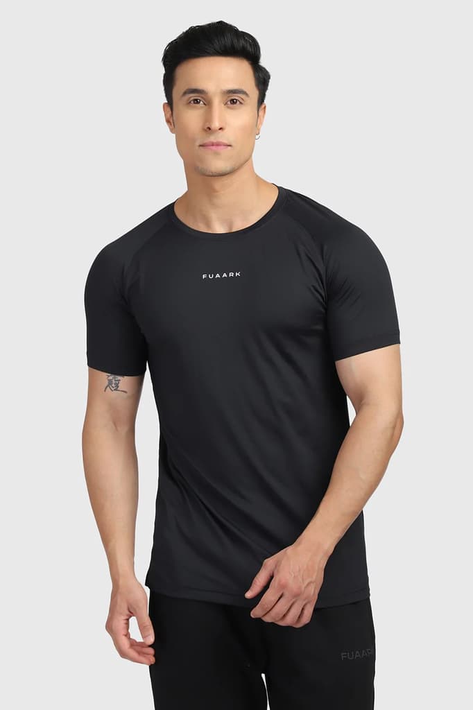 Sleek T-shirt Black / Fuaark — S