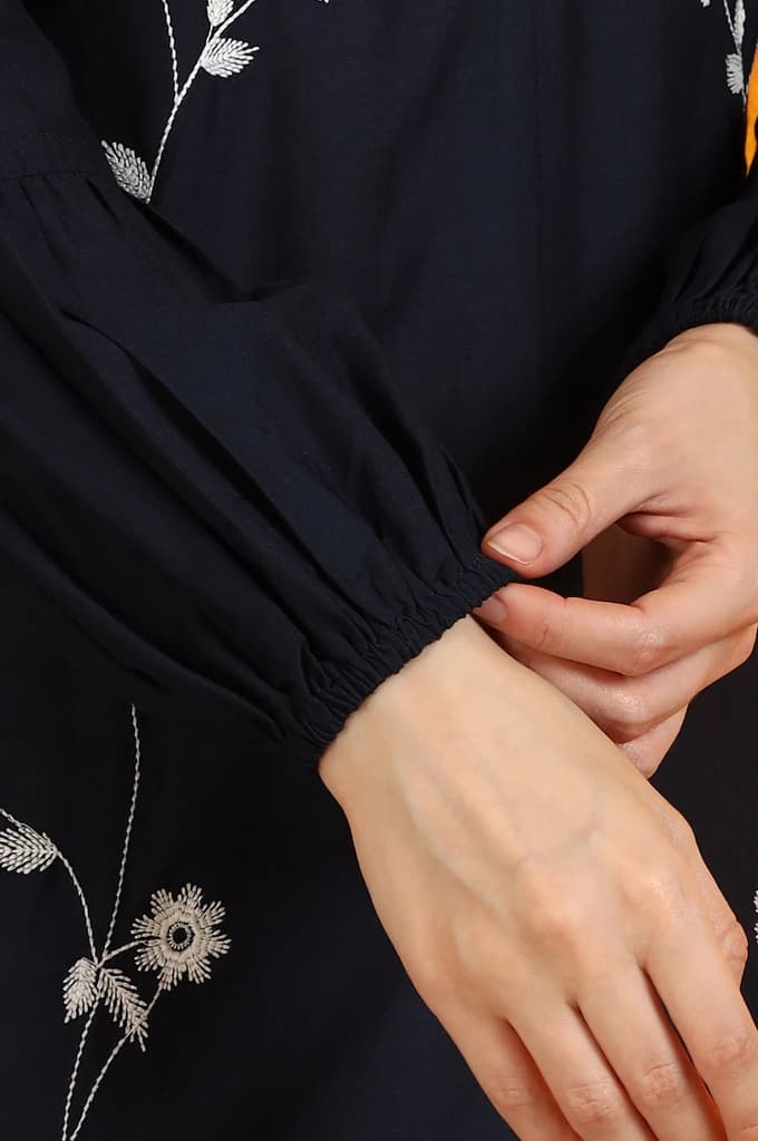 Black Thread Embroidered Cotton Modal Straight Kurta — photo 7