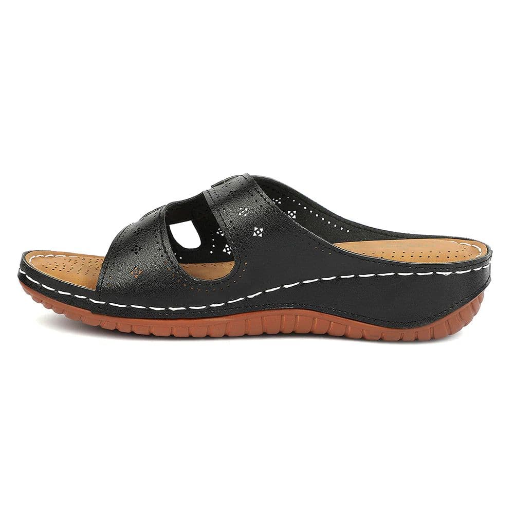 Senorita Black Casual Flat Sandal for Women AGL-152E by Liberty — photo 4