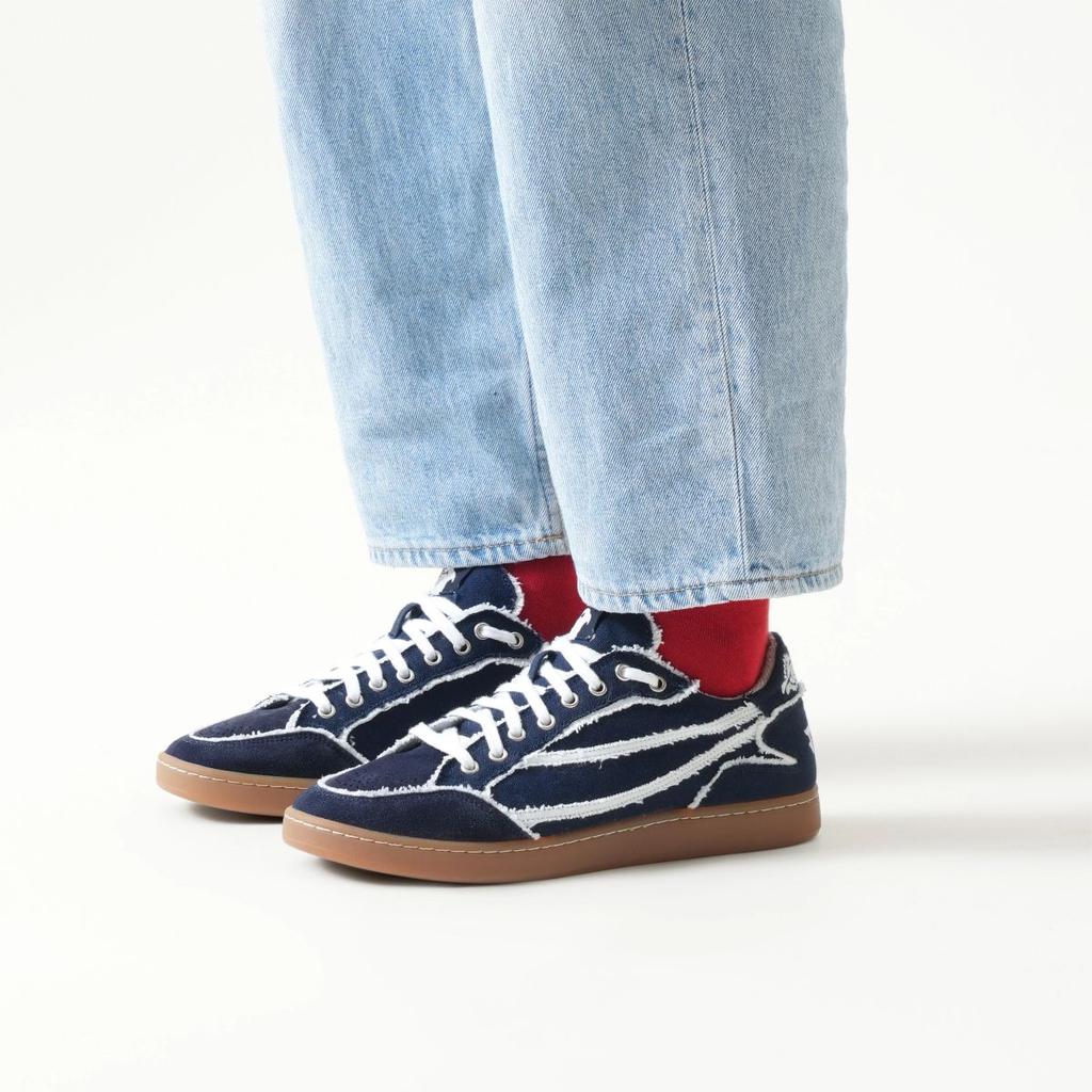 Gully Number 001 - Baaz Leila Navy — photo 3