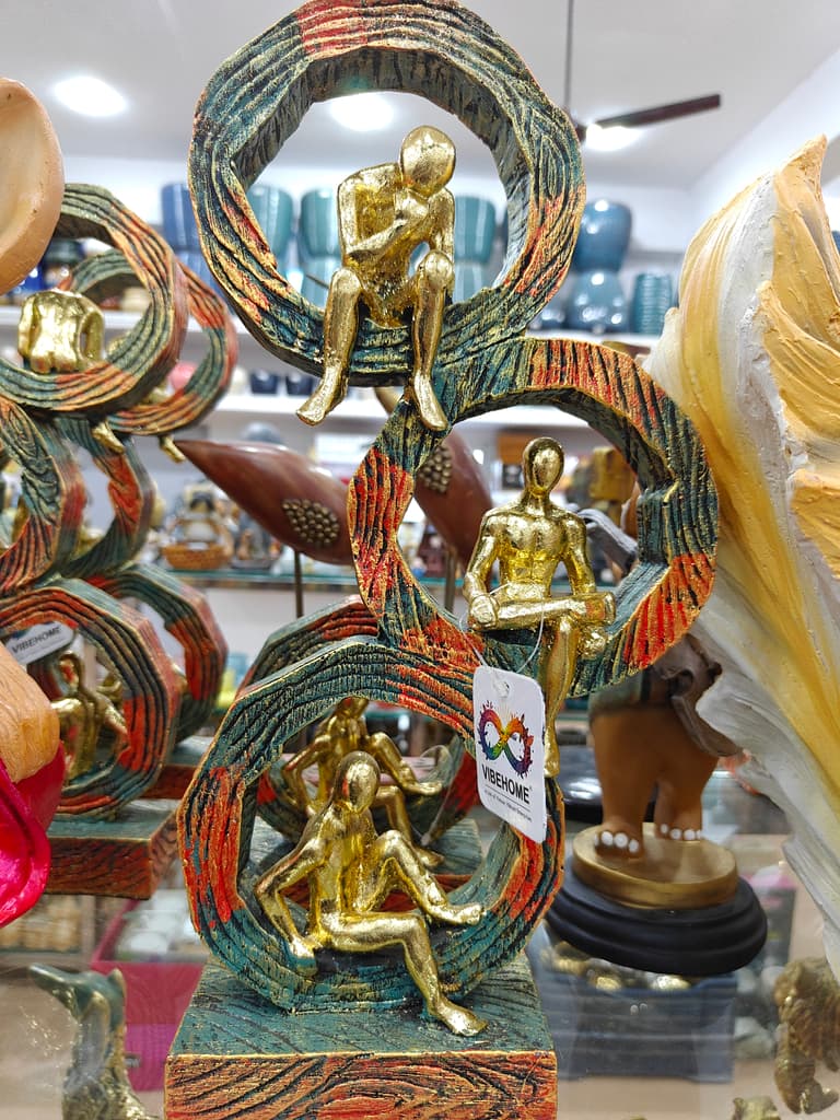 Gold Statue of Two People Sitting | Sculpture | Bronze | Gold