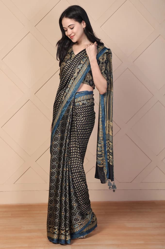 Black Tassels Saree with Unstitched Blouse — photo 4