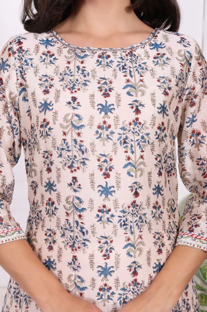Beige Floral Printed Thread Embroidered Cotton Silk Straight Kurta — photo 3