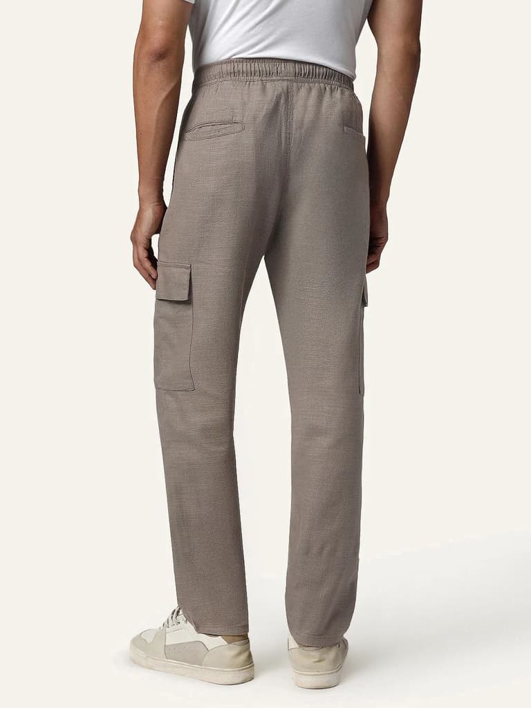 Men's Light Khaki Straight Fit Linen Cargo Pants with 6 Pockets — photo 3