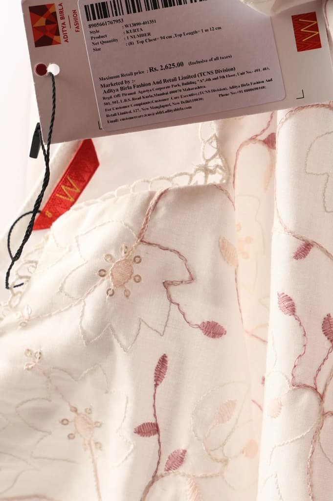 White Chikankari Embroidered Sequins Pure Cotton Straight Kurta — photo 8