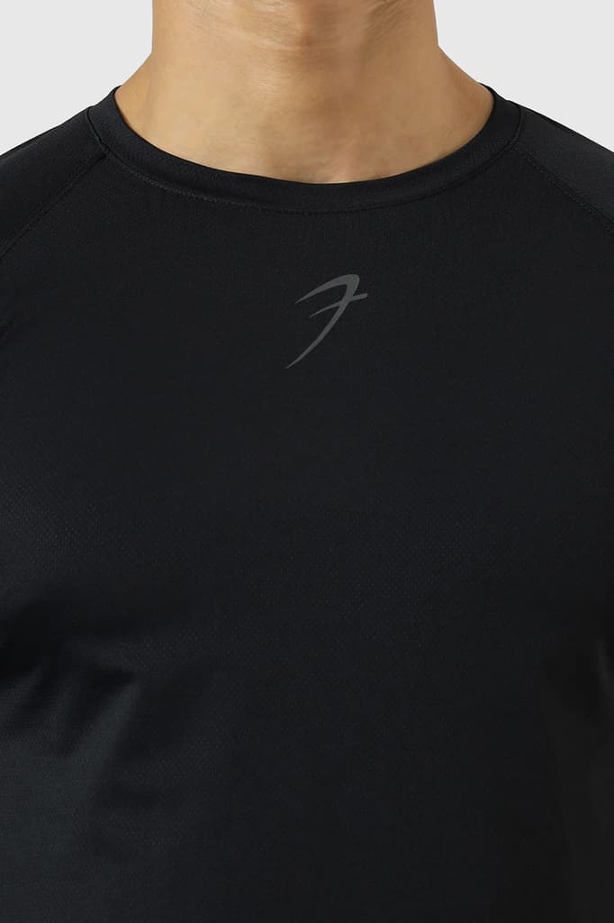 Core Fullsleeves T-shirt Black — photo 3