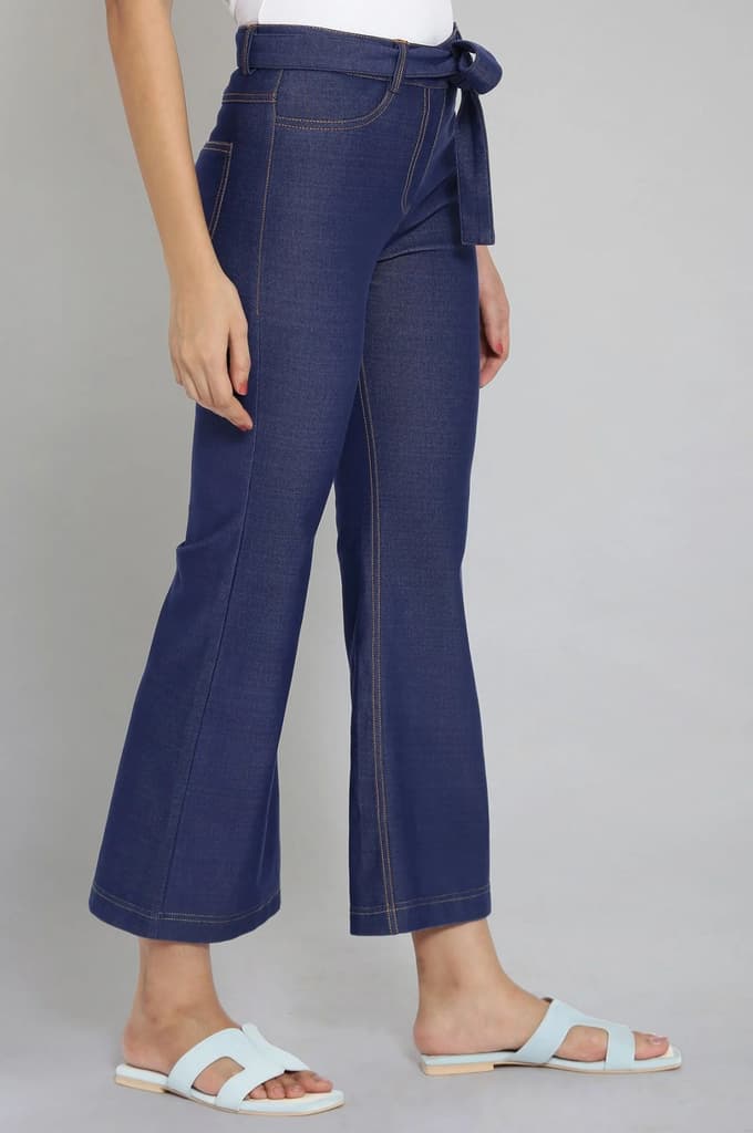 Navy Blue Solid Boot Cut Denim Pants With Waist Belt — photo 4