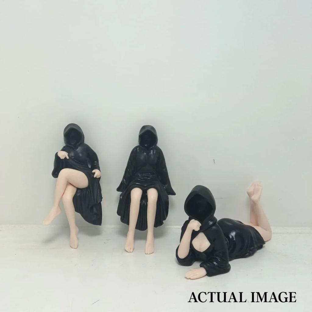 Hooded Silence Figurine – Minimalist Aesthetic Art (Set of 3) — photo 9