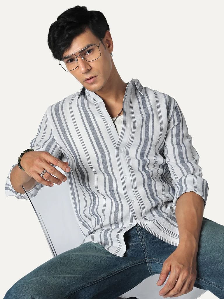 Men's Navy Cotton Full Sleeve Relaxed Fit Linen Striped Shirt with Spread Collar — photo 2