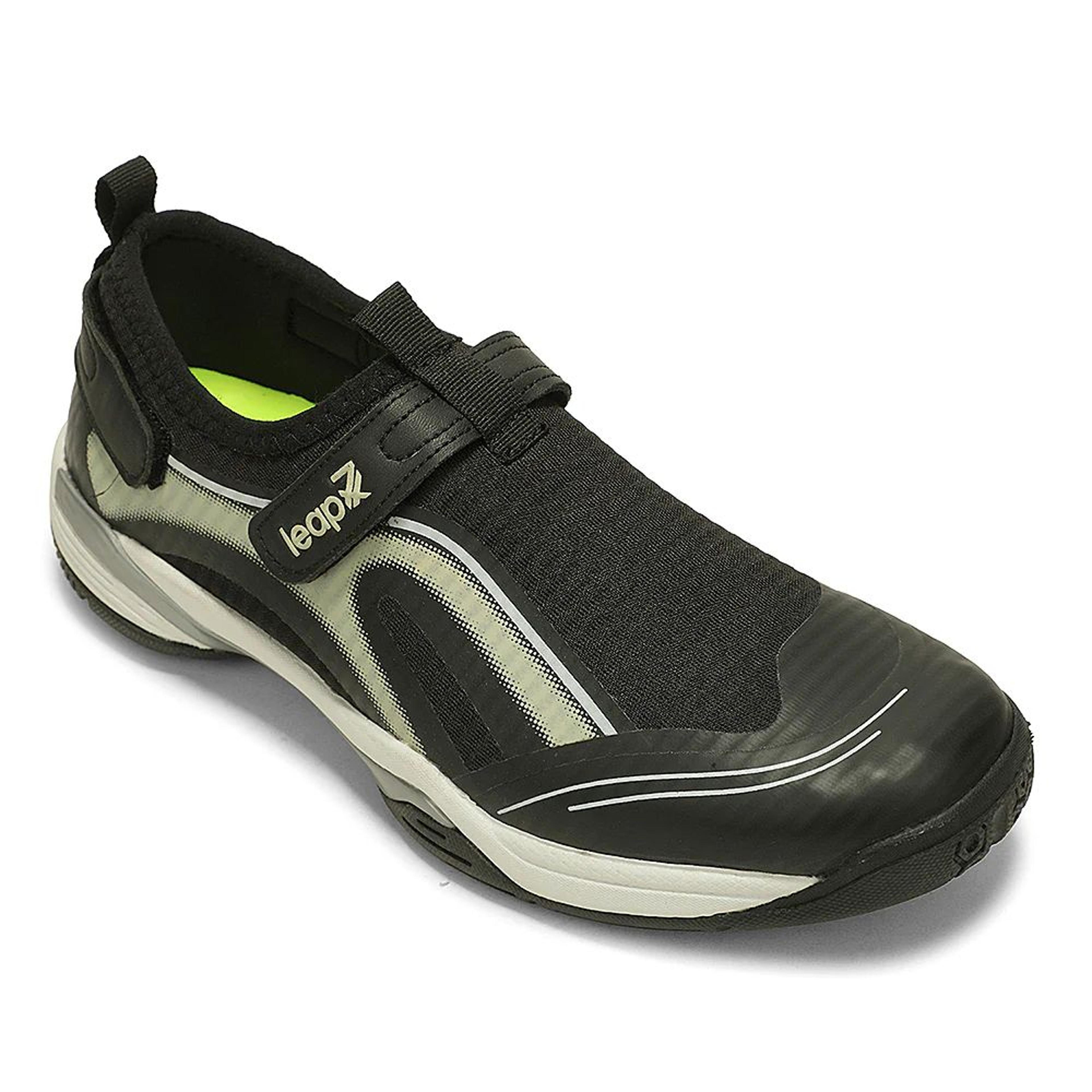 Leap7x NEWRACE-1E Black Sports Non Lacing Walking Shoes For Men By Liberty