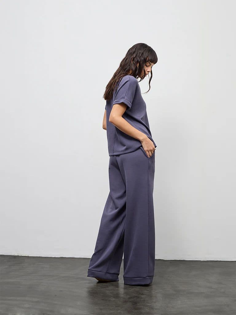 Wunderlove Charcoal Solid High-Rise Pants — photo 4