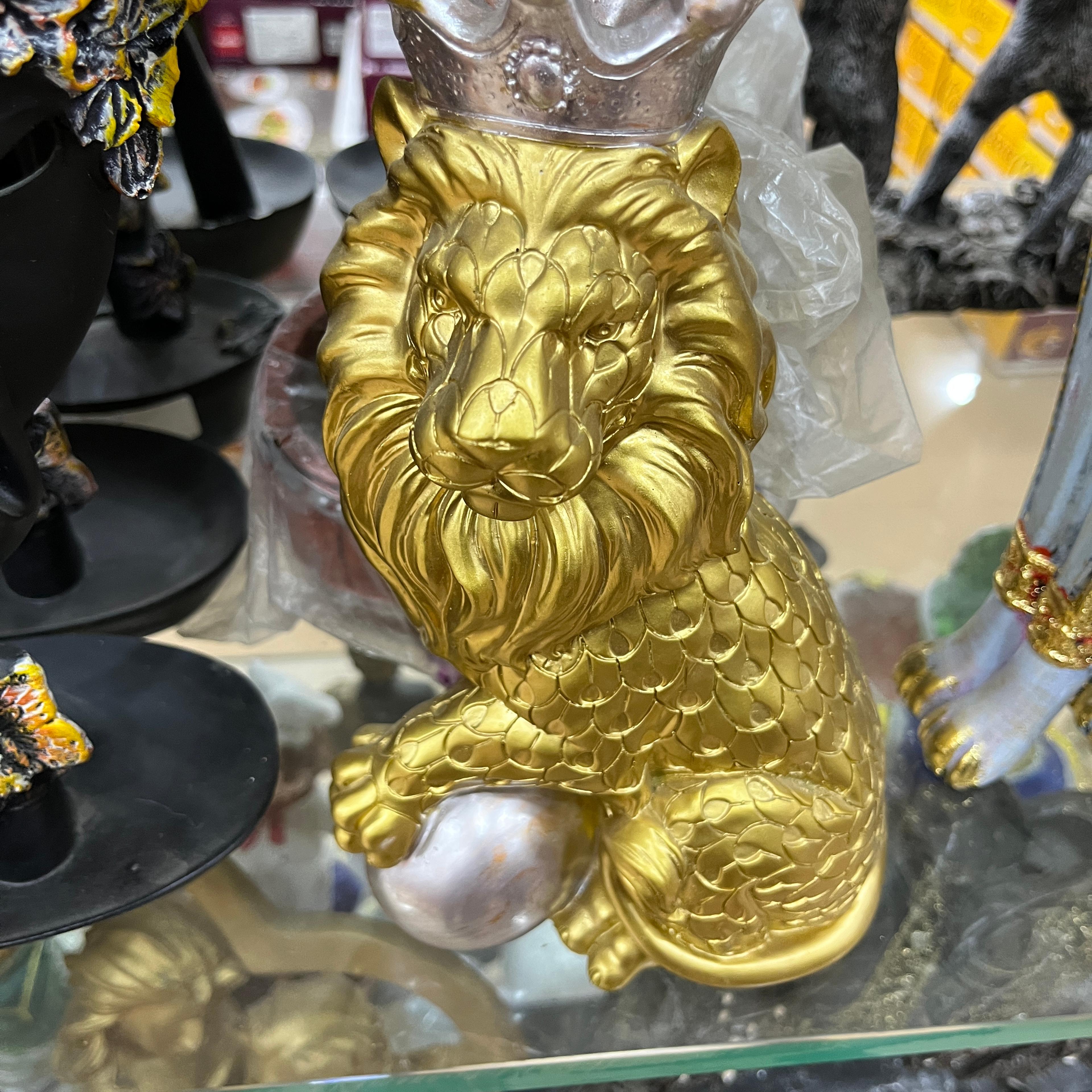 Gold Lion Statue | Sculpture | Bronze | Gold