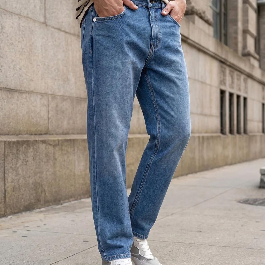 Men's Light Blue Relaxed Fit Washed Denim Jeans Non-Stretchable