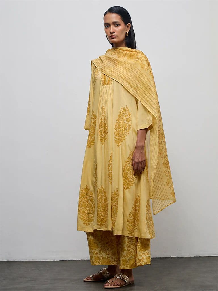 Zuba Yellow Floral Printed Silk Cotton-Blend Dupatta — photo 2