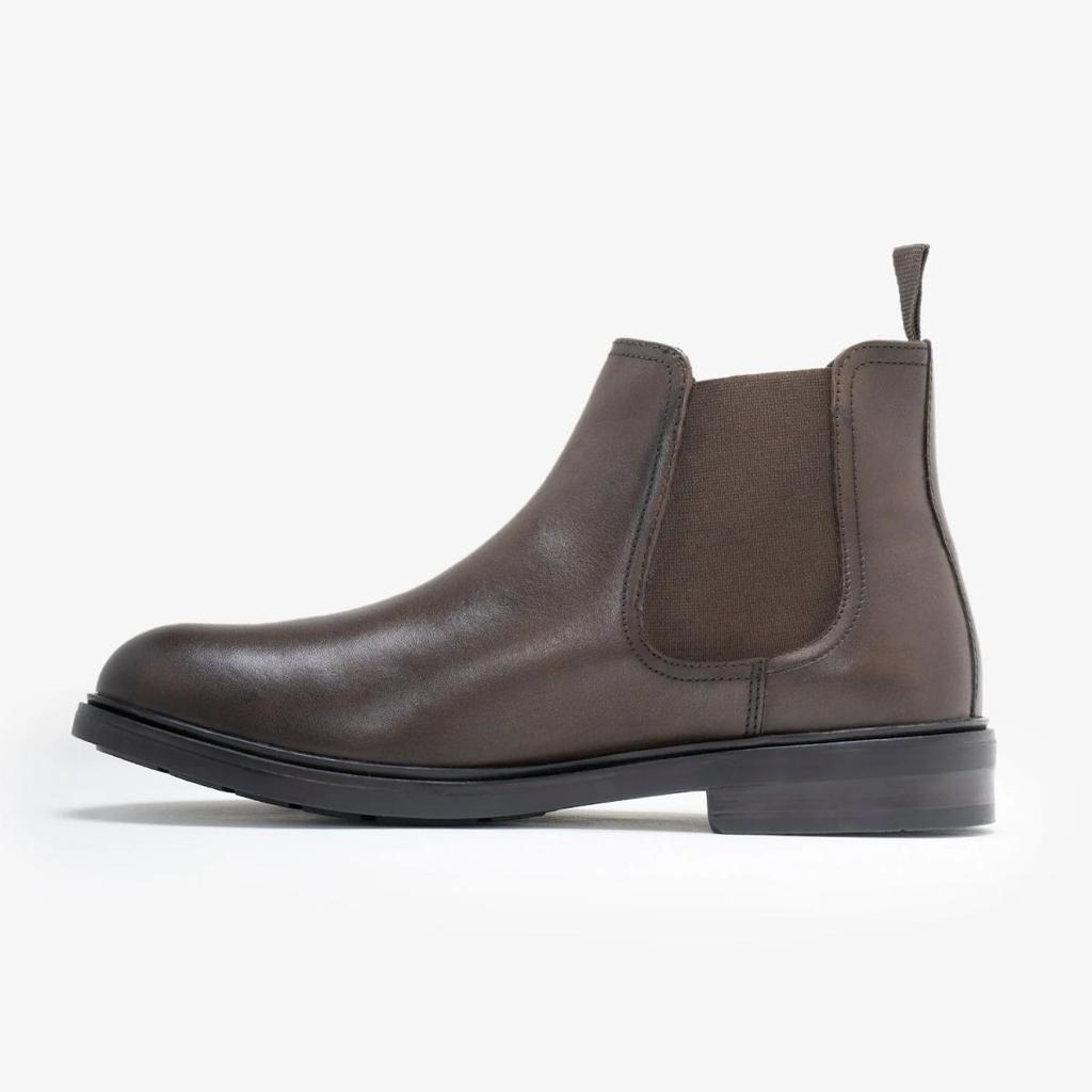 Chelsea Boots for Men in Brown | Mid-Cut Casual Boots. — photo 3