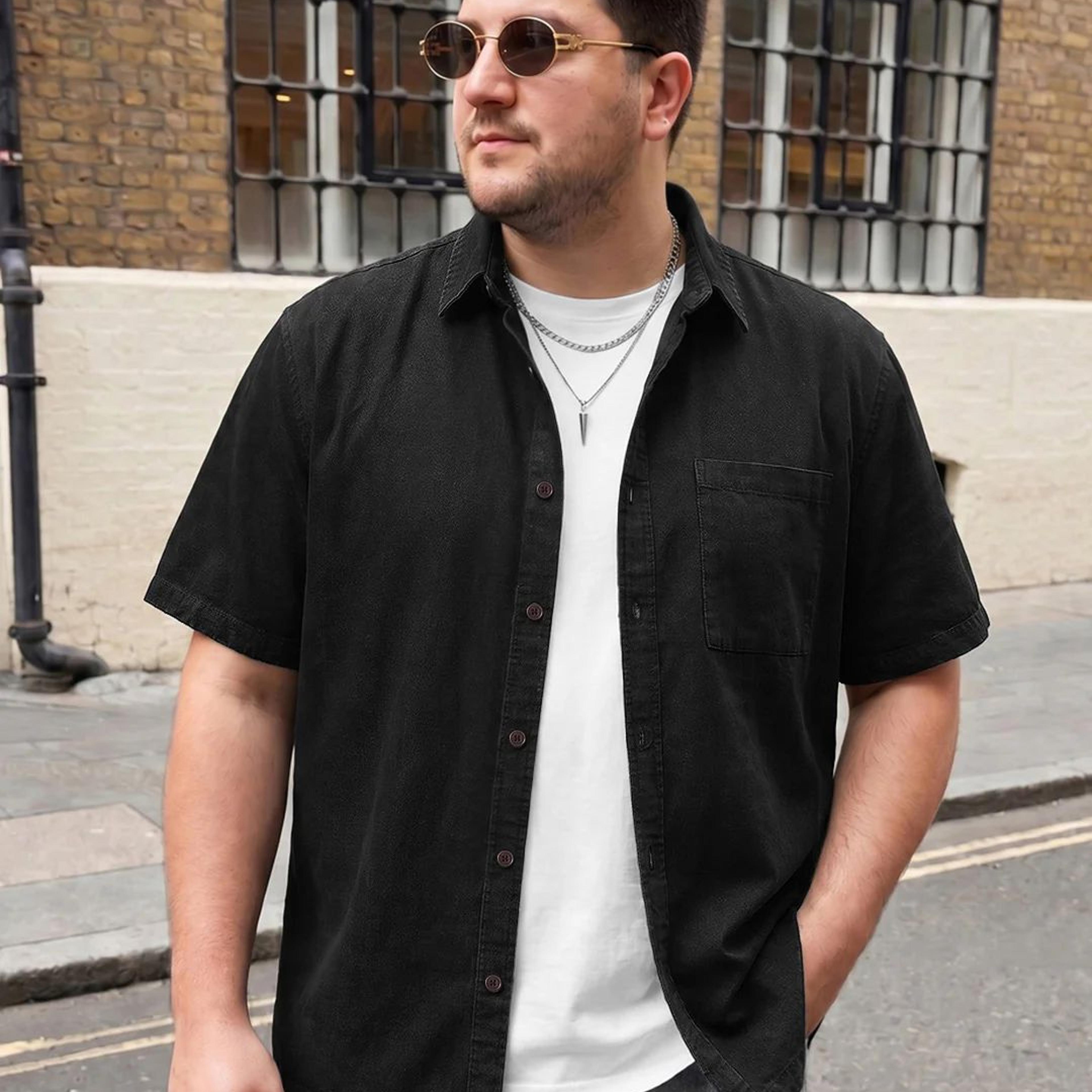 Plus Men's Black Oversized Fit Half Sleeve Solid Casual Denim Shirt