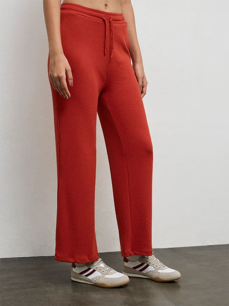 Nuoflexx Red Ribbed-Textured High-Rise Pants — photo 2