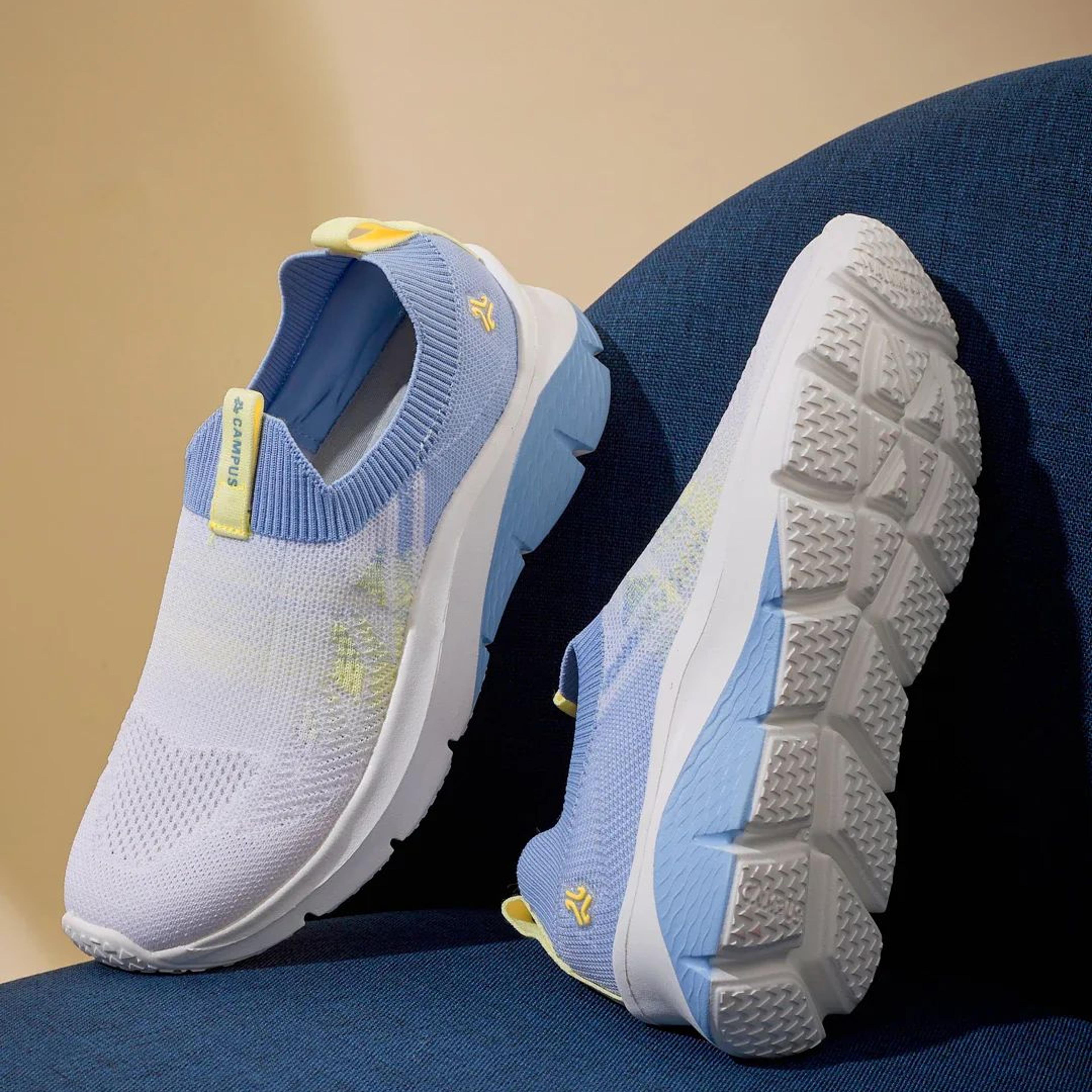 CALDEN Blue Women's Walking Shoes