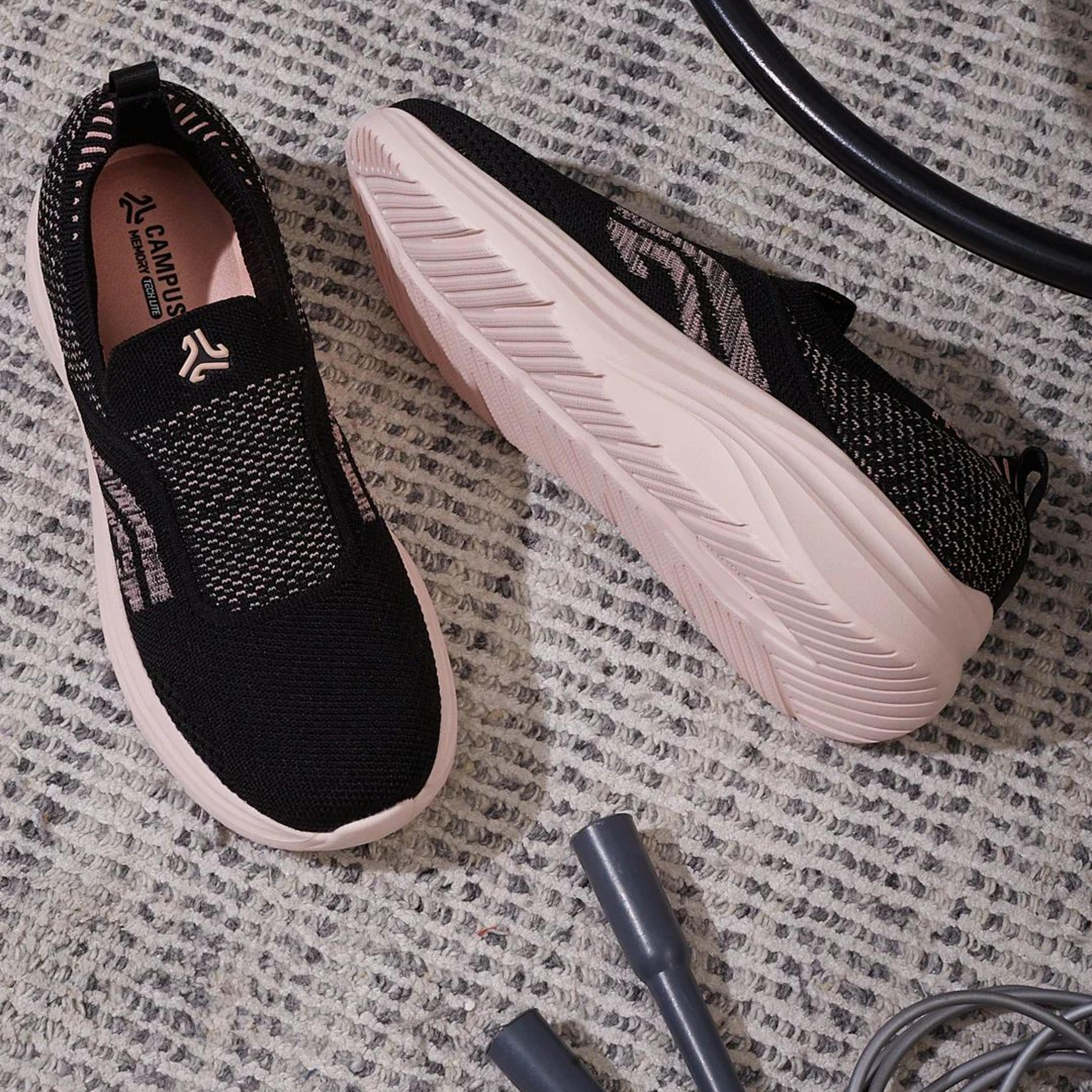 SNUTO Black Women's Walking Shoes